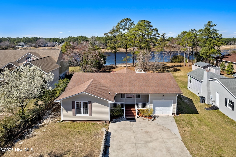 821 S Shore Dr, Southport, NC 28461 - photo 1