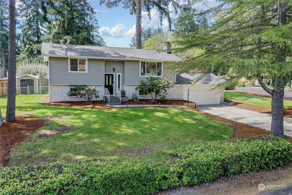 5614 Academy Terrace Dr W, University Place, WA 98467 - photo 1