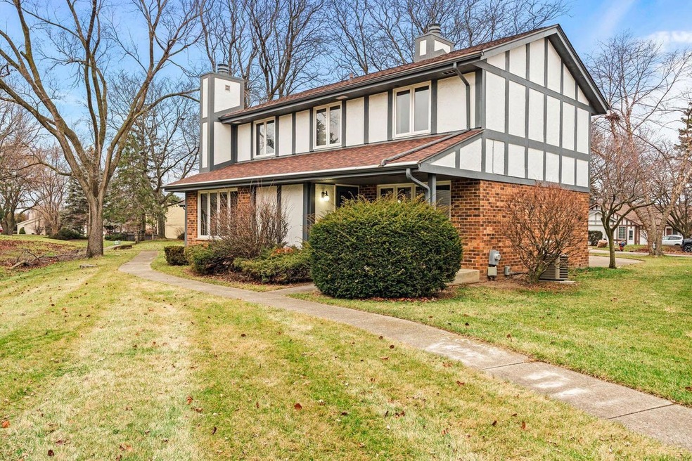 5269 Somerset Ln S, Greenfield - HDR-2