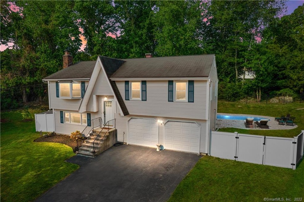 255 Karen Ave, Stratford, CT 06614 - photo 1