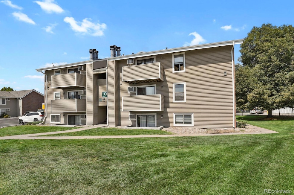 10150 E Virginia Ave unit 19-303, Denver, CO 80247 - photo 1