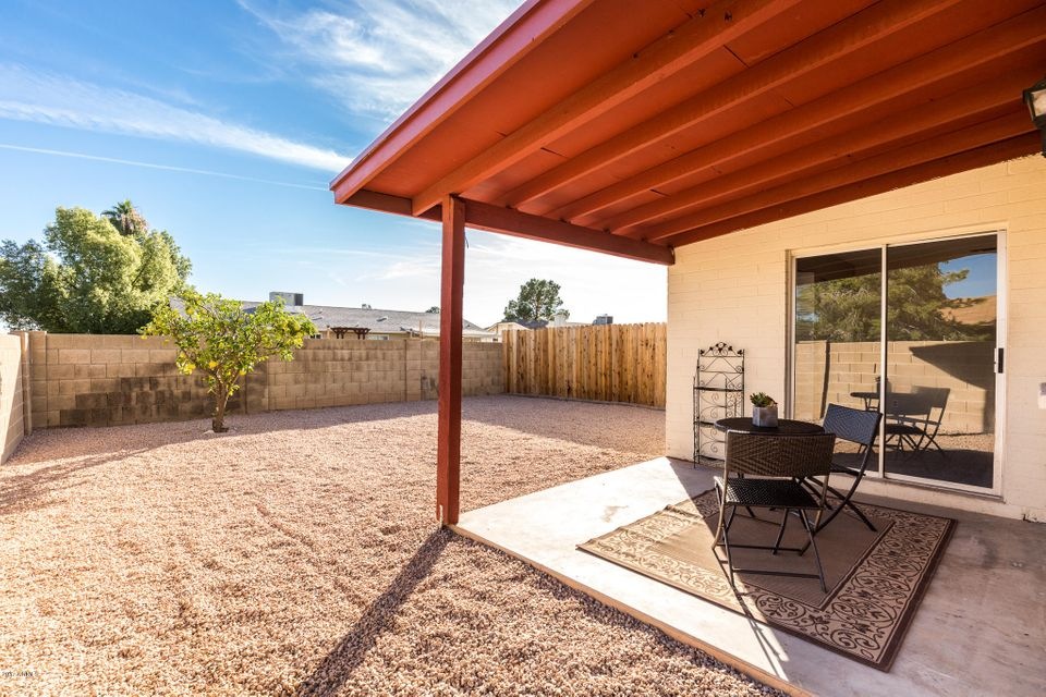3237 E Crescent (15 of 18)