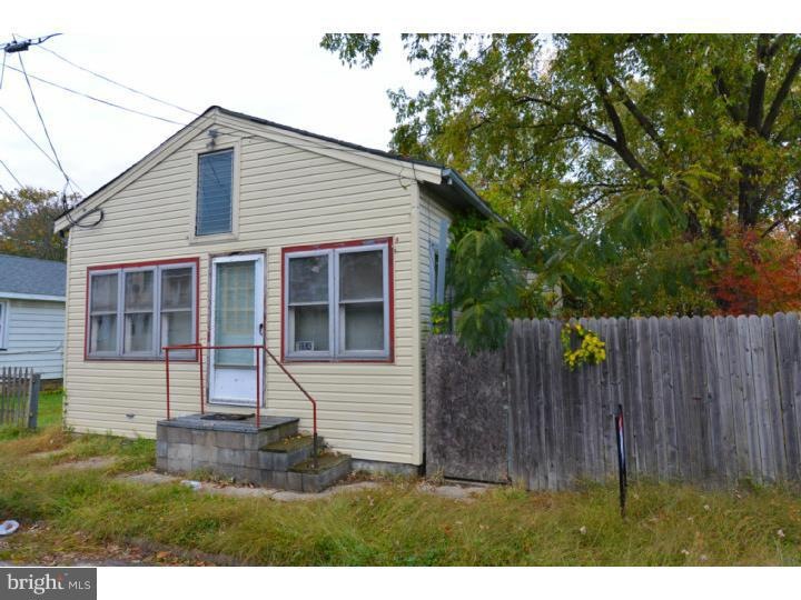 114 Tyrone Ave, Penns Grove, NJ 08069 - photo 1