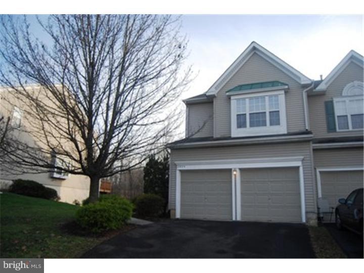 2624 Fallow Hill Ln, Jamison, PA 18929 - photo 1