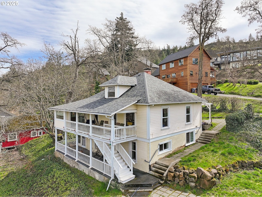 For Sale $869,000 • Co-Listing Agent