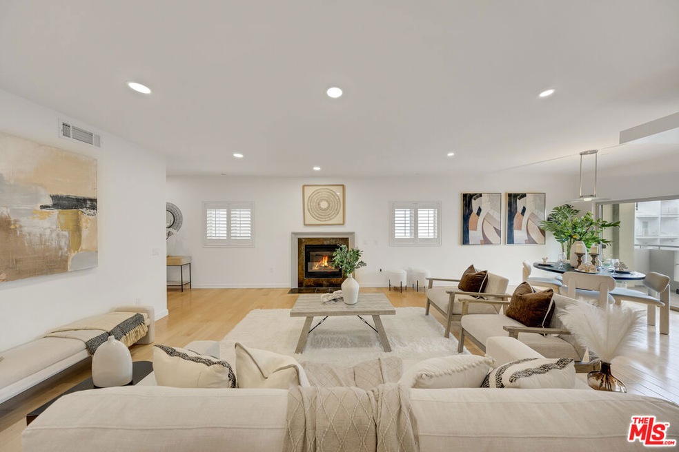 1529 S Westgate Ave unit 401, Los Angeles, CA 90025 - photo 1