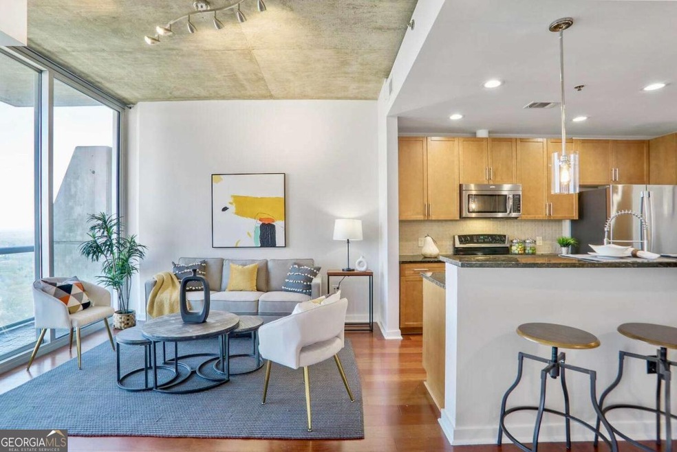 Sold $379,900 • Co-Listing Agent