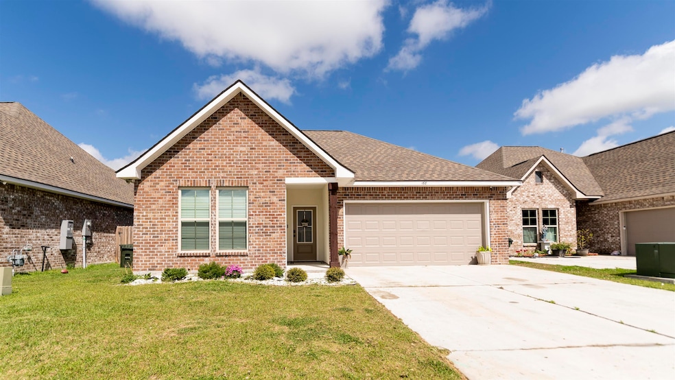 168 Oriole St, Houma, LA 70364 - photo 1