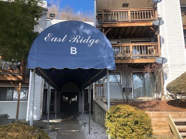 East Ridge Condominium unit B87, Danbury, CT 06811 - photo 1