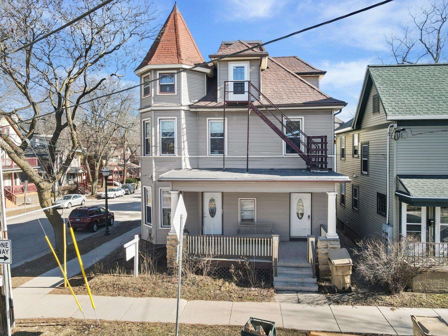 201 S Bassett St, Madison, WI 53703 - photo 1