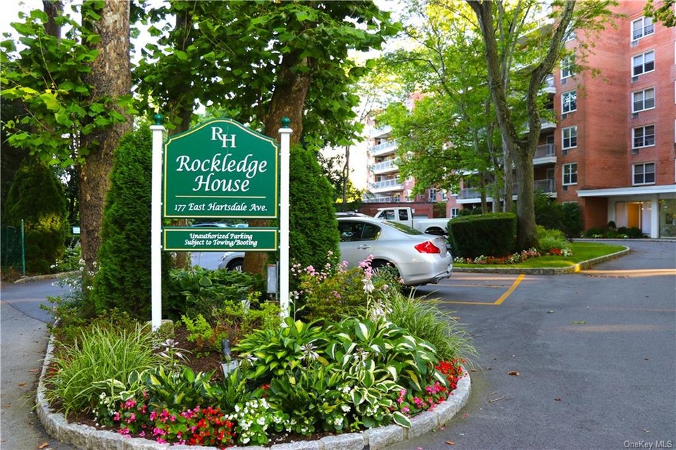 Rockledge House unit 3A, Hartsdale, NY 10530 - photo 1