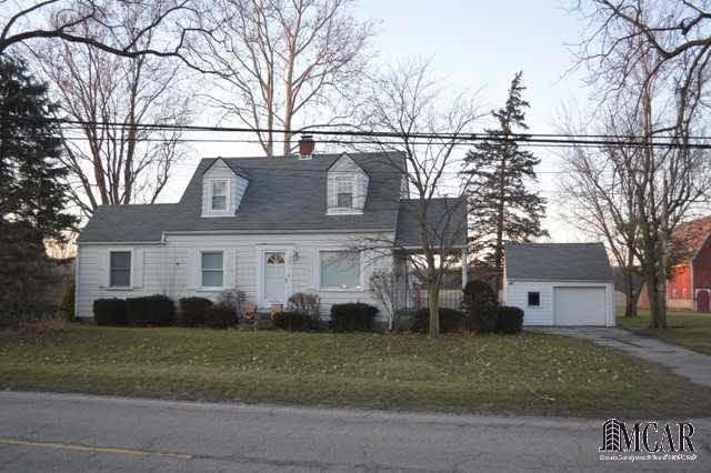 1703 Carleton Rockwood Rd, Carleton, MI 48117 - photo 1