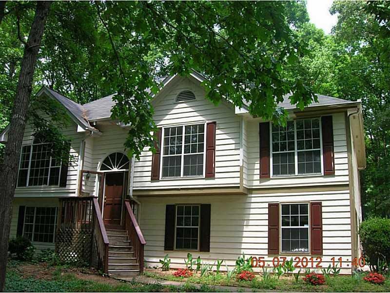 2270 Brandon Acres Dr, Buford, GA 30519 - photo 1