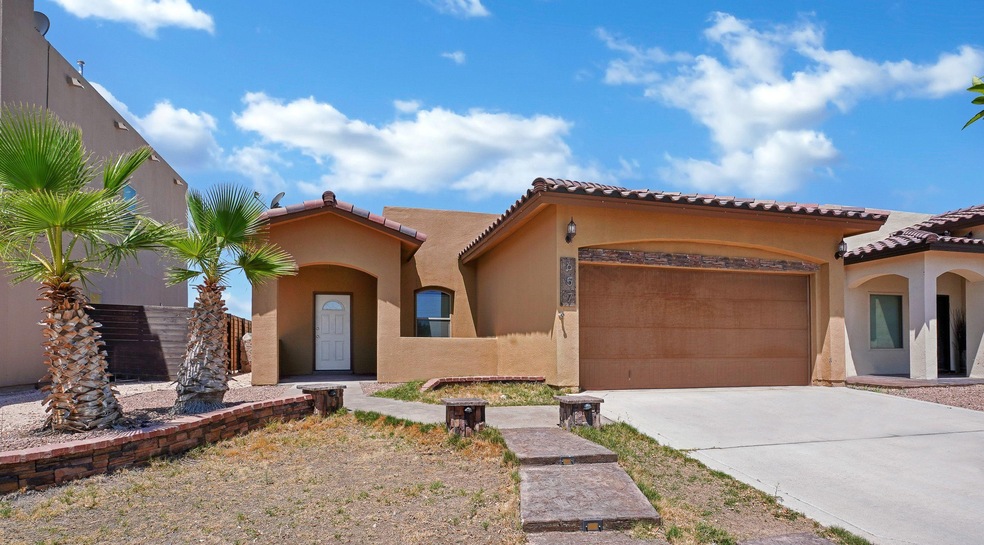 657 Huddersfield St, El Paso, TX 79928 - photo 1