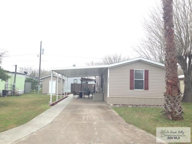 1217 Colgate Ave, La Feria, TX 78559 - photo 1