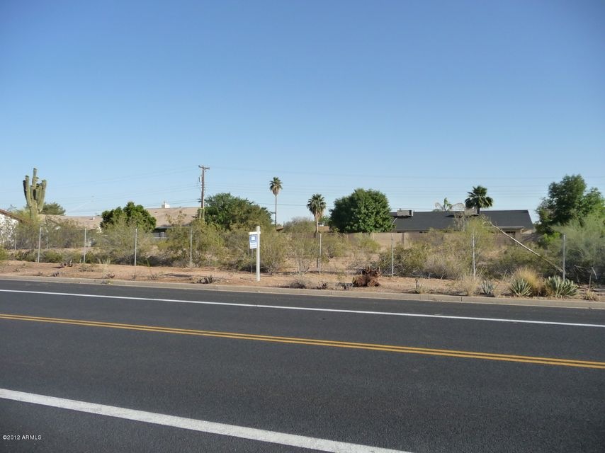 Lot Photo