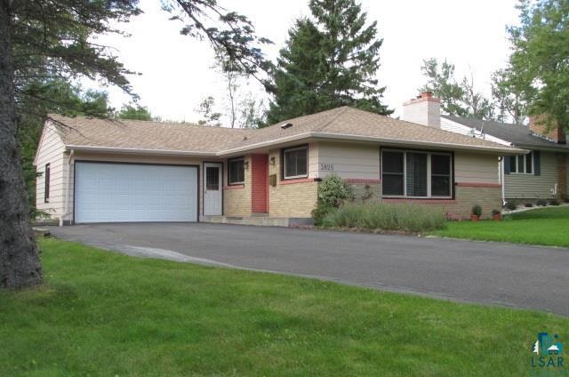 3825 Crescent View Ave, Duluth, MN 55804 - photo 1