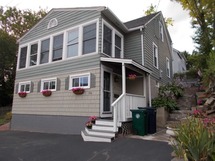 106 Pike St, Biddeford, ME 04005 - photo 1