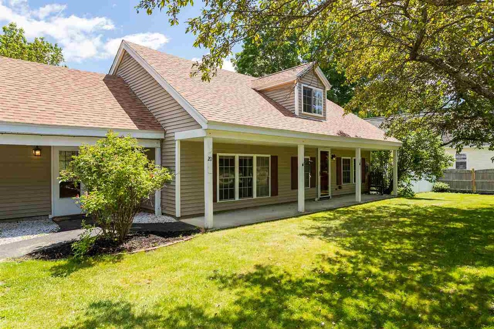 20 State St, Rochester, NH 03867 - photo 1