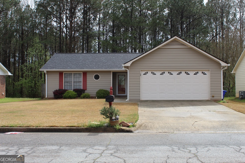 305 Cornwallis Way, Fayetteville, GA 30214 - photo 1