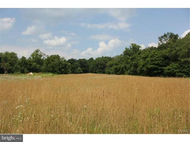 68 Hillcrest Rd unit 2, Barto, PA 19504 - photo 1