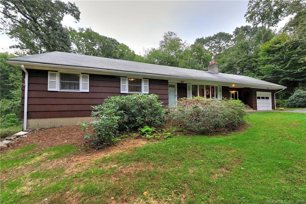 39 Astriab Ln, Milford, CT 06461 - photo 1