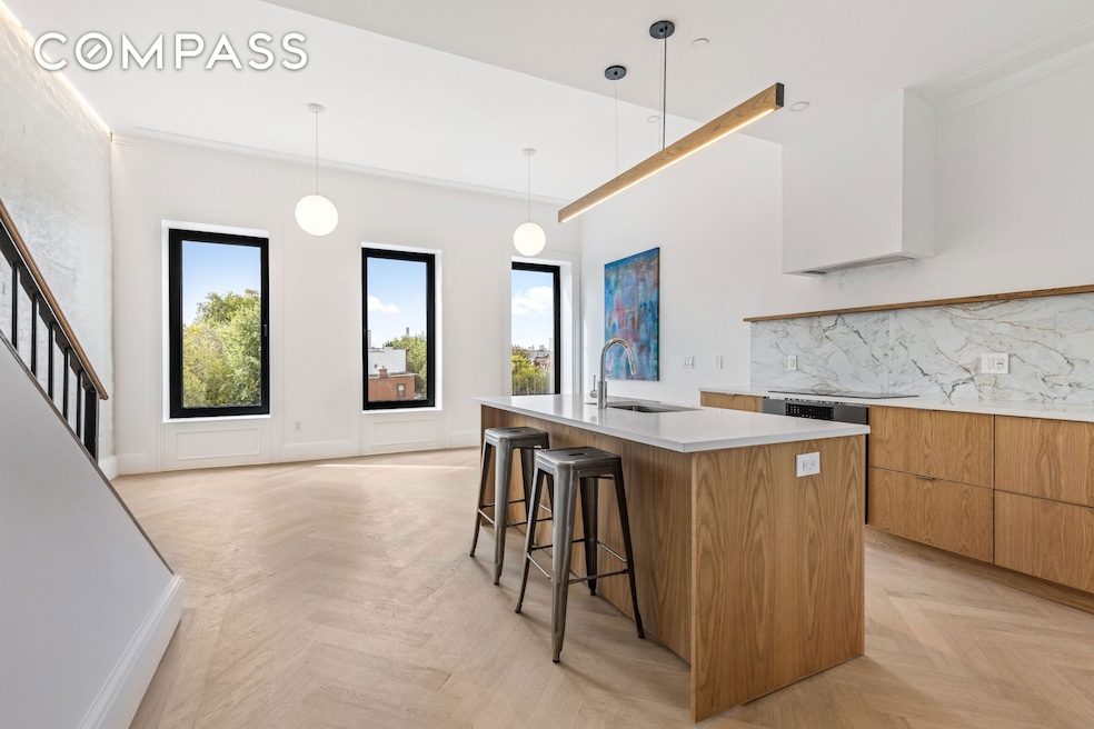 129 Malcolm x Blvd unit 4, Brooklyn, NY 11221 - photo 1