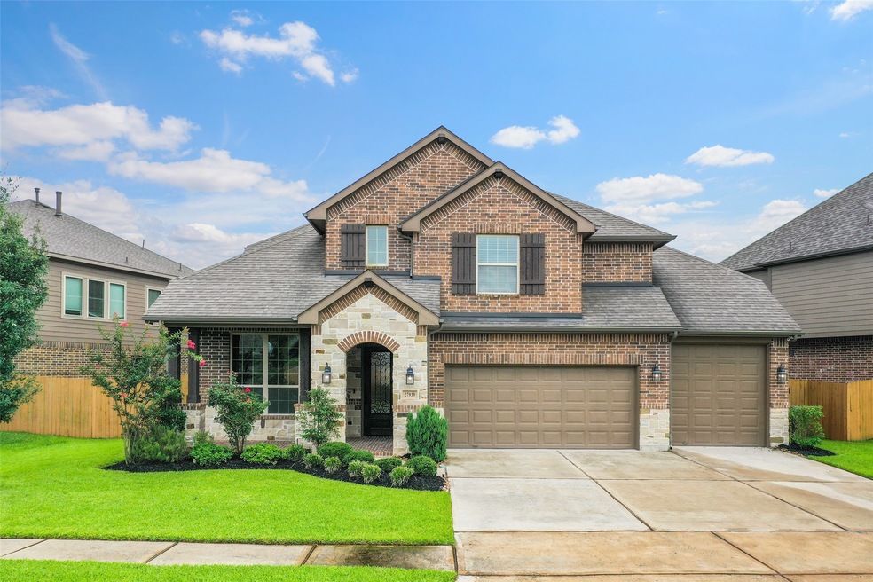 27939 Coulter Dr, Spring, TX 77386 - photo 1