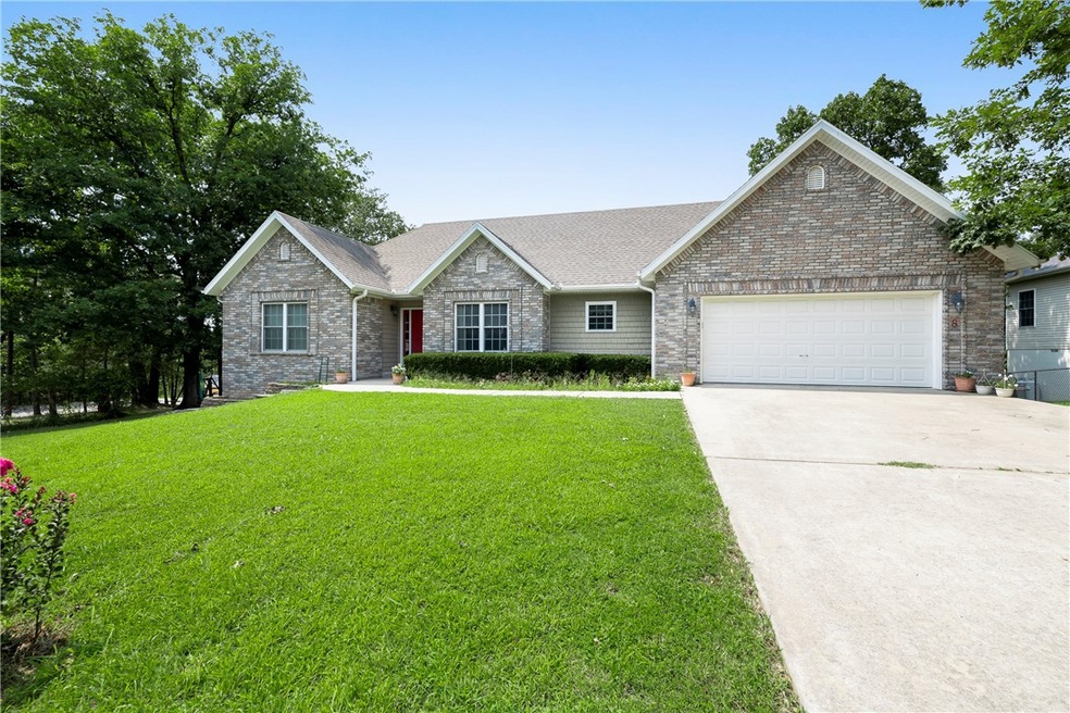 8 Didcot Ln, Bella Vista, AR 72714 - photo 1