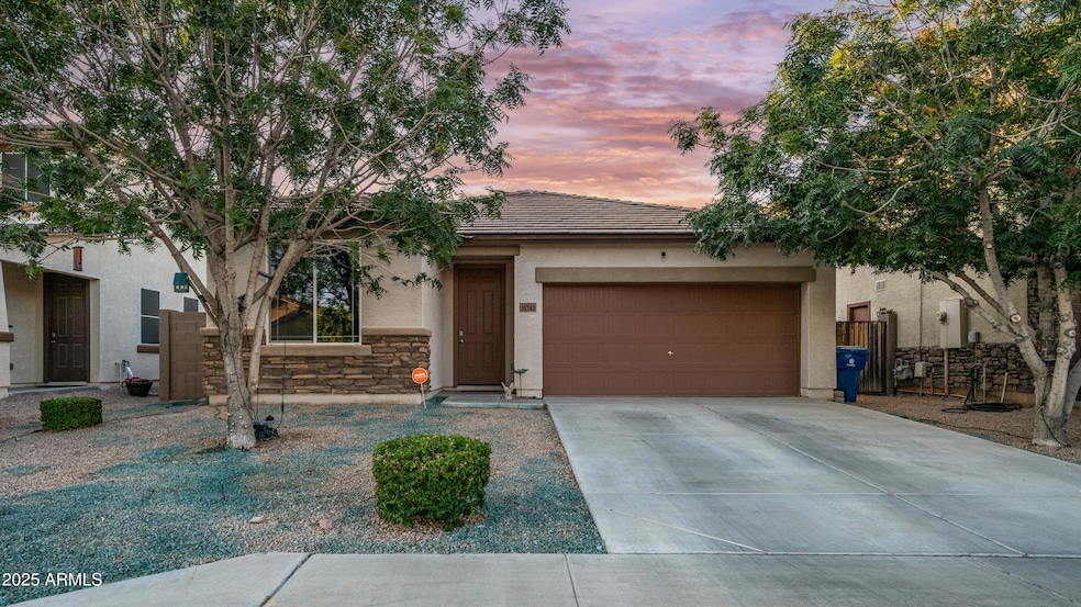 11742 W Chase Lane Exterior Photos-2