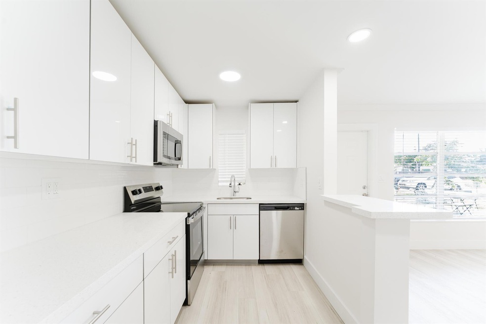 3420 NE 16th Terrace unit 1-4, Pompano Beach, FL 33064 - photo 1