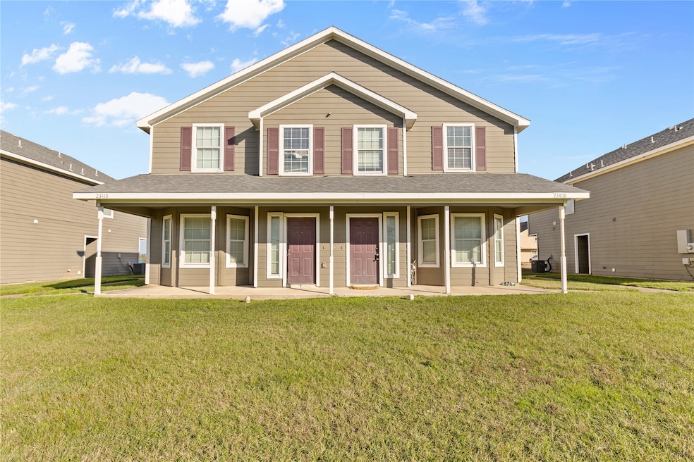 Welcome to 23422 & 23424 duplex! (Not actual listi