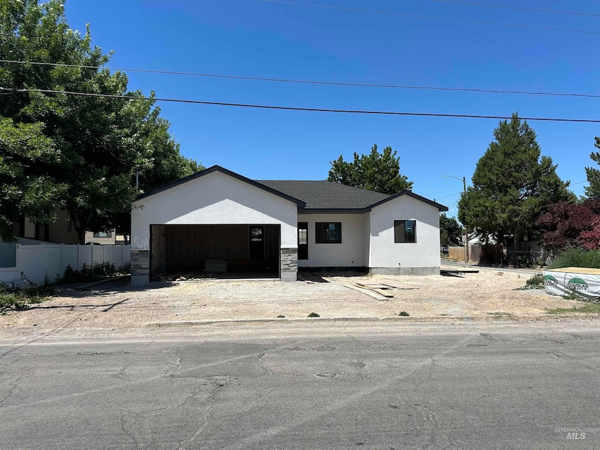For Sale $439,900