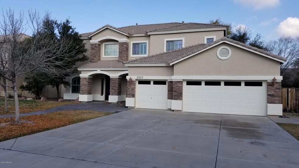 2925 S Palm St, Gilbert, AZ 85295 - photo 1