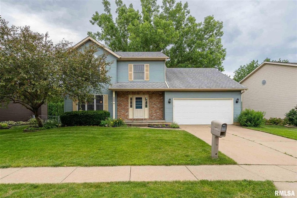 1117 W 57th St, Davenport, IA 52806 - photo 1