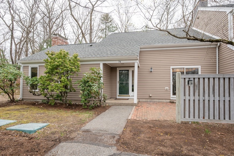 74 Fifer Ln unit U74, Lexington, MA 02420 - photo 1