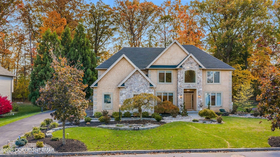 6126 Palomino Dr, Allentown, PA 18106 - photo 1