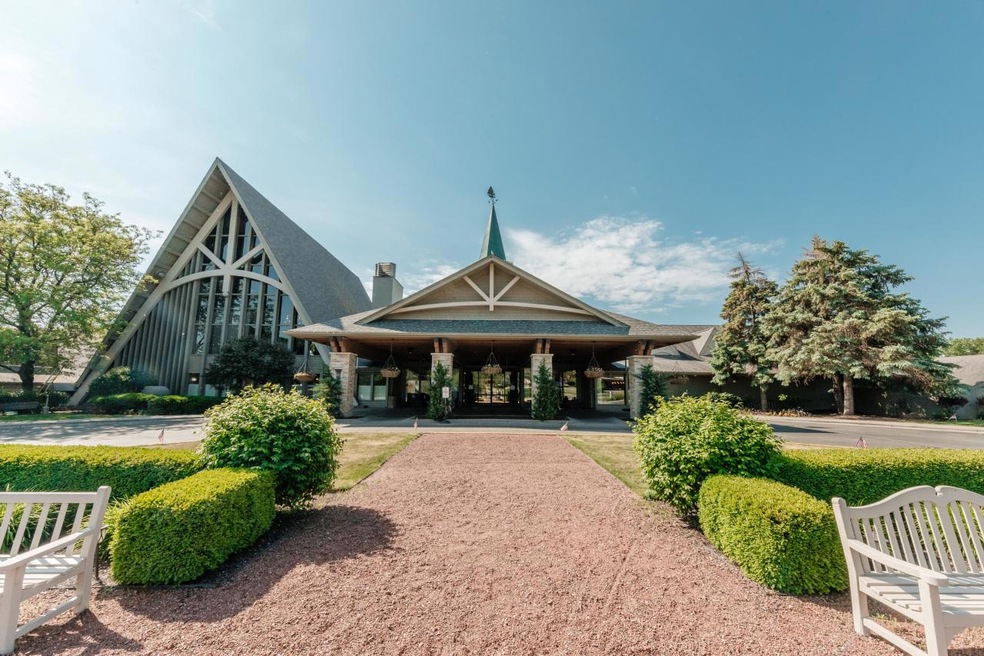 Welcome to The Abbey Resort