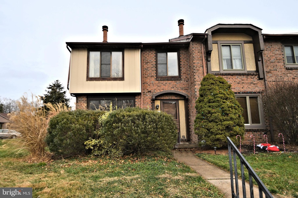 2181 E Village Rd, Southampton, PA 18966 - photo 1