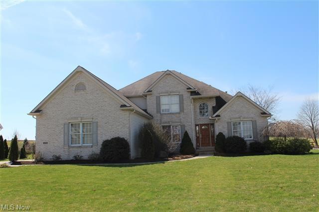 Welcome to 2822 Carriage Stone St NW - a beautiful