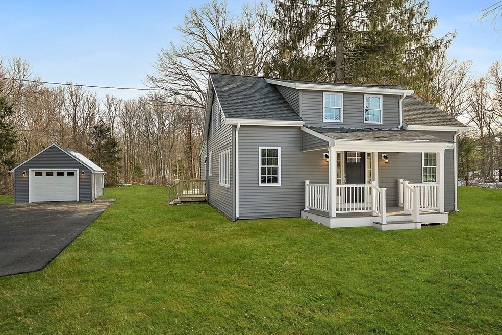 66 Vineyard Rd, Abington, MA 02351 - photo 1