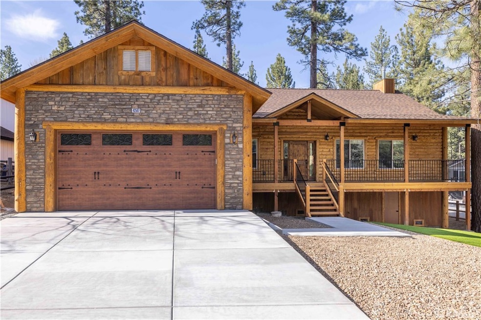 For Sale $1,099,900