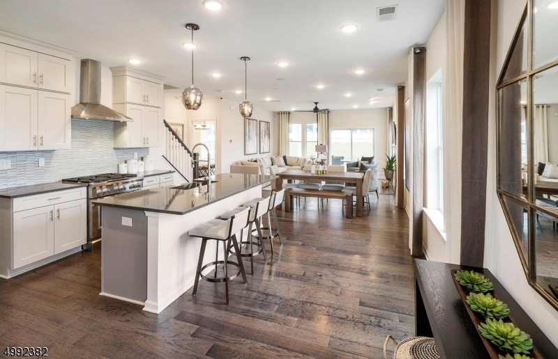 17 Cunningham Dr unit 3, Florham Park, NJ 07932 - photo 1