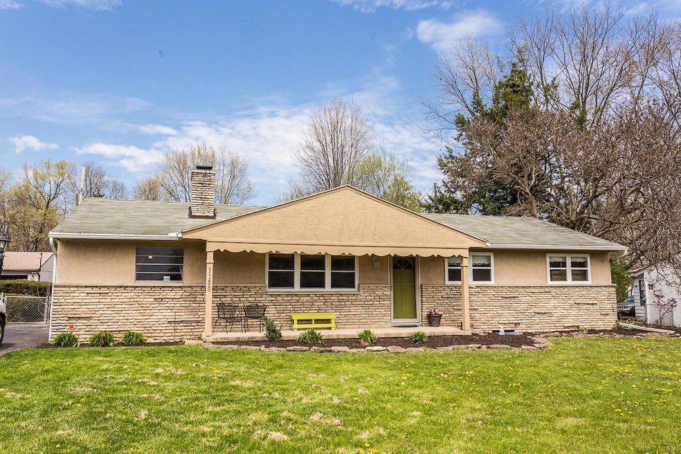 3288 Minerva Lake