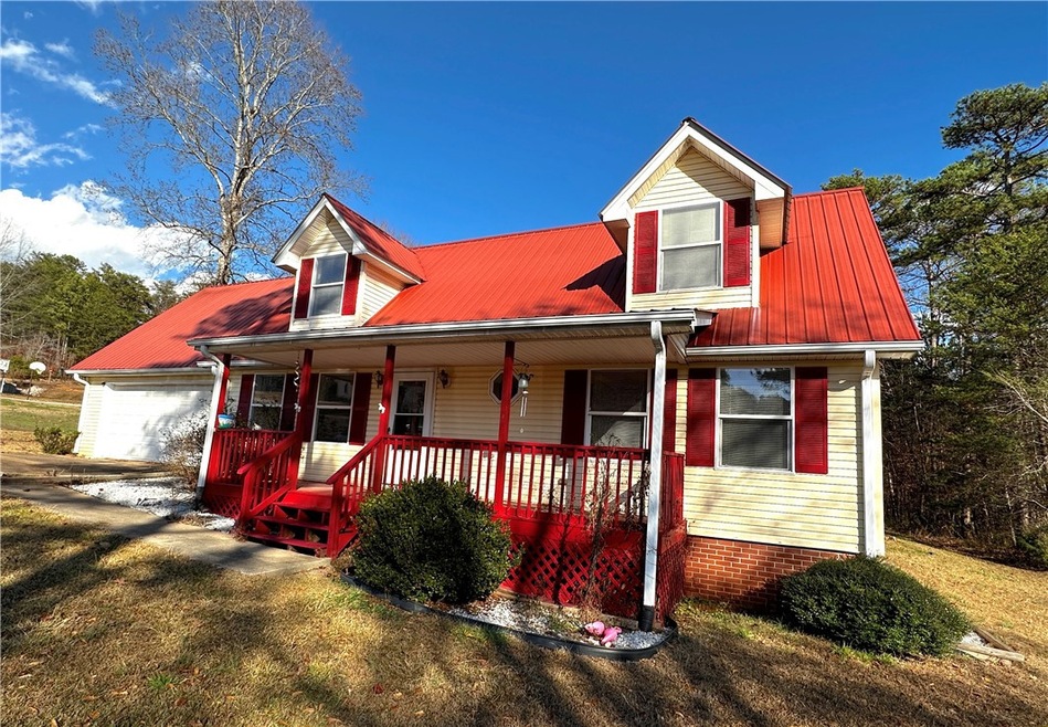 209 Jana Dr, Walhalla, SC 29691 - photo 1