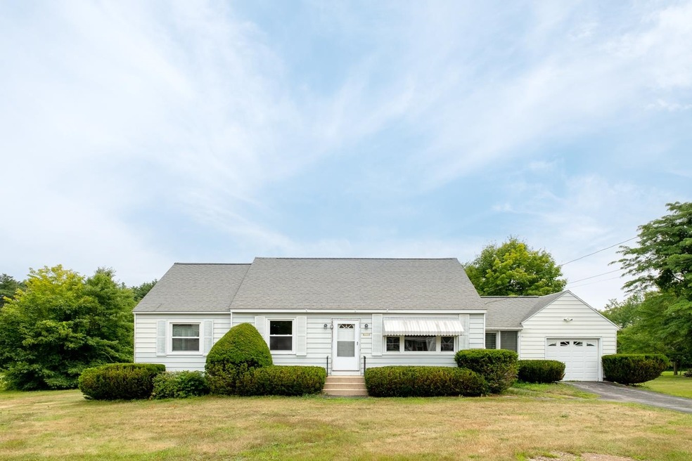 556 Salmon Falls Rd, Rochester, NH 03868 - photo 1