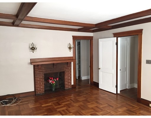 587 Washington St, Brookline, MA 02446 - photo 1