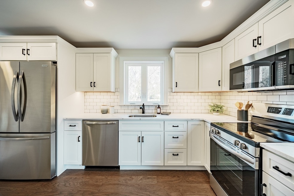 41 Leverett Rd, Amherst, MA 01002 - photo 1