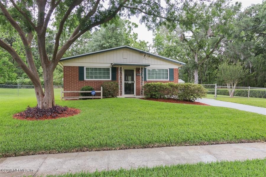 2566 Hugh Edwards Dr, Jacksonville, FL 32210 - photo 1