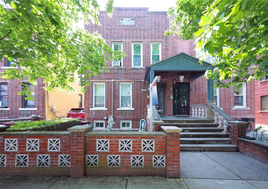 For Sale $1,699,000